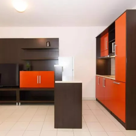 Marina Portoro Family Friendly 3 - Two Bedroom