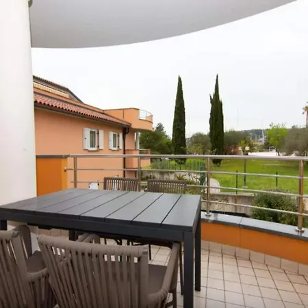 Marina Portoro Family Friendly 3 - Two Bedroom Apartamento
