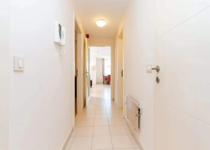 Marina Portoro Family Friendly 3 - Two Bedroom アパート