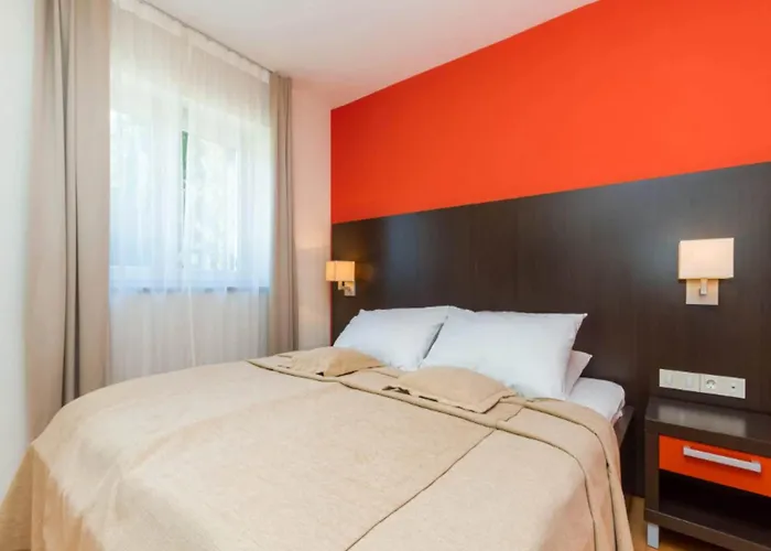 Marina Portoro Family Friendly 3 - Two Bedroom ポルトローシュ